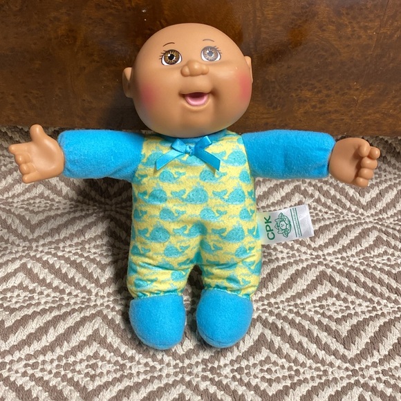 Cabbage patch kids bald baby Hispanic girl in ocean sleeper doll toy - Picture 2 of 12